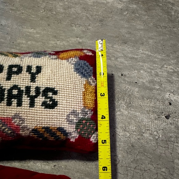 Lot of 2 Christmas Needlepoint Holiday Christmas Pillows ~ Small Wool - Picture 11 of 13